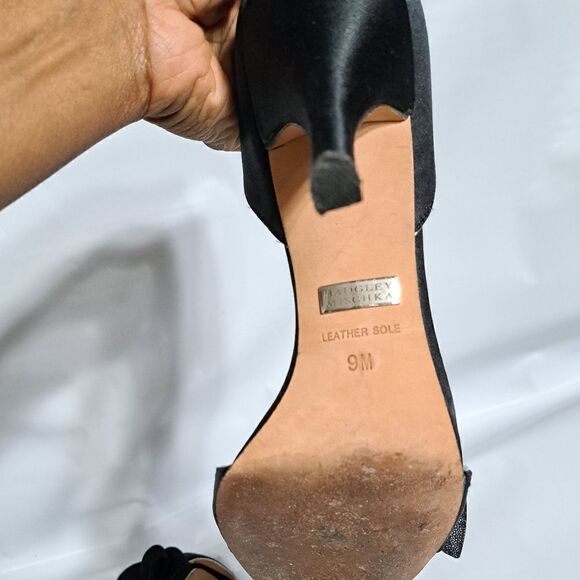 Badgley mischka  - Picture 3 of 8